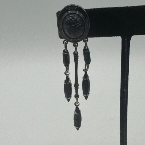 Vintage Black Dangle Drop Earrings Intricate Carved Design - Picture 3 of 4